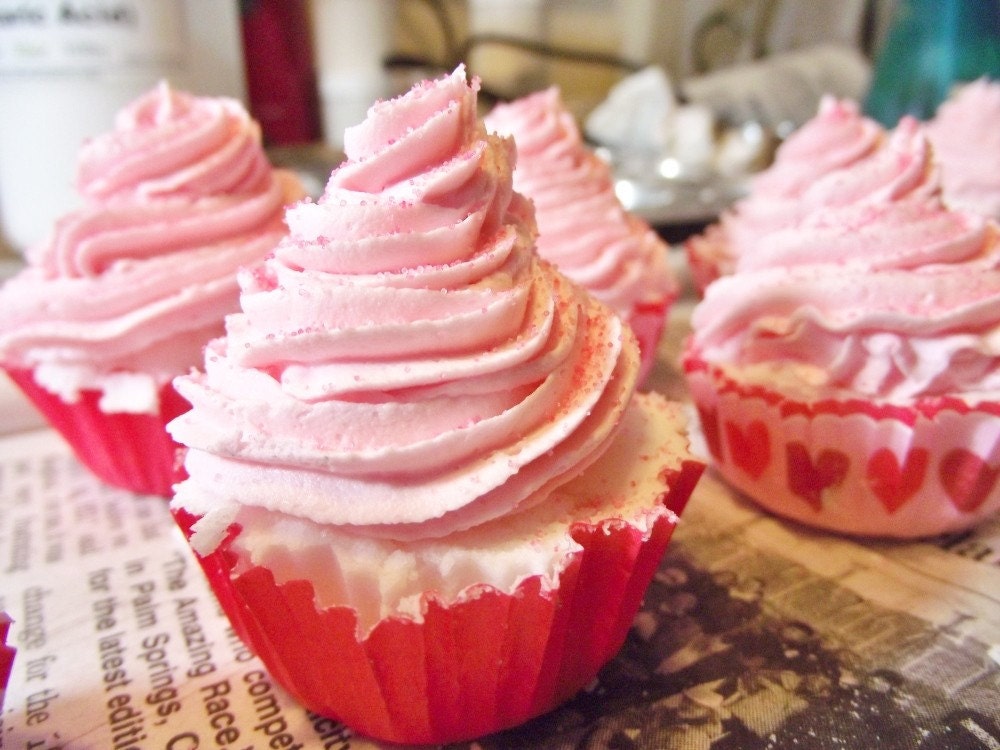 Fancy Bubble Bath Fizzy Cake Strawberry Shortcake