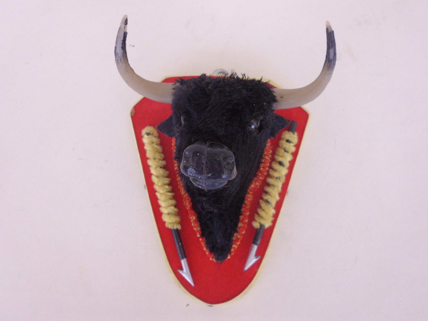 Retro Plastic Bull's Head Spanish Vintage Wall by VillaMaria9