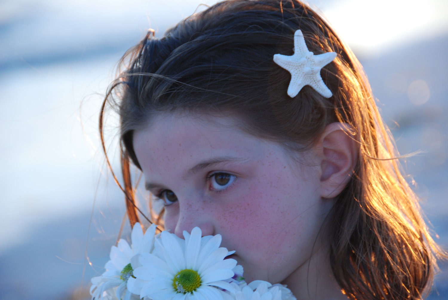 Small white knobby starfish hair clip by IndianSummerGirls