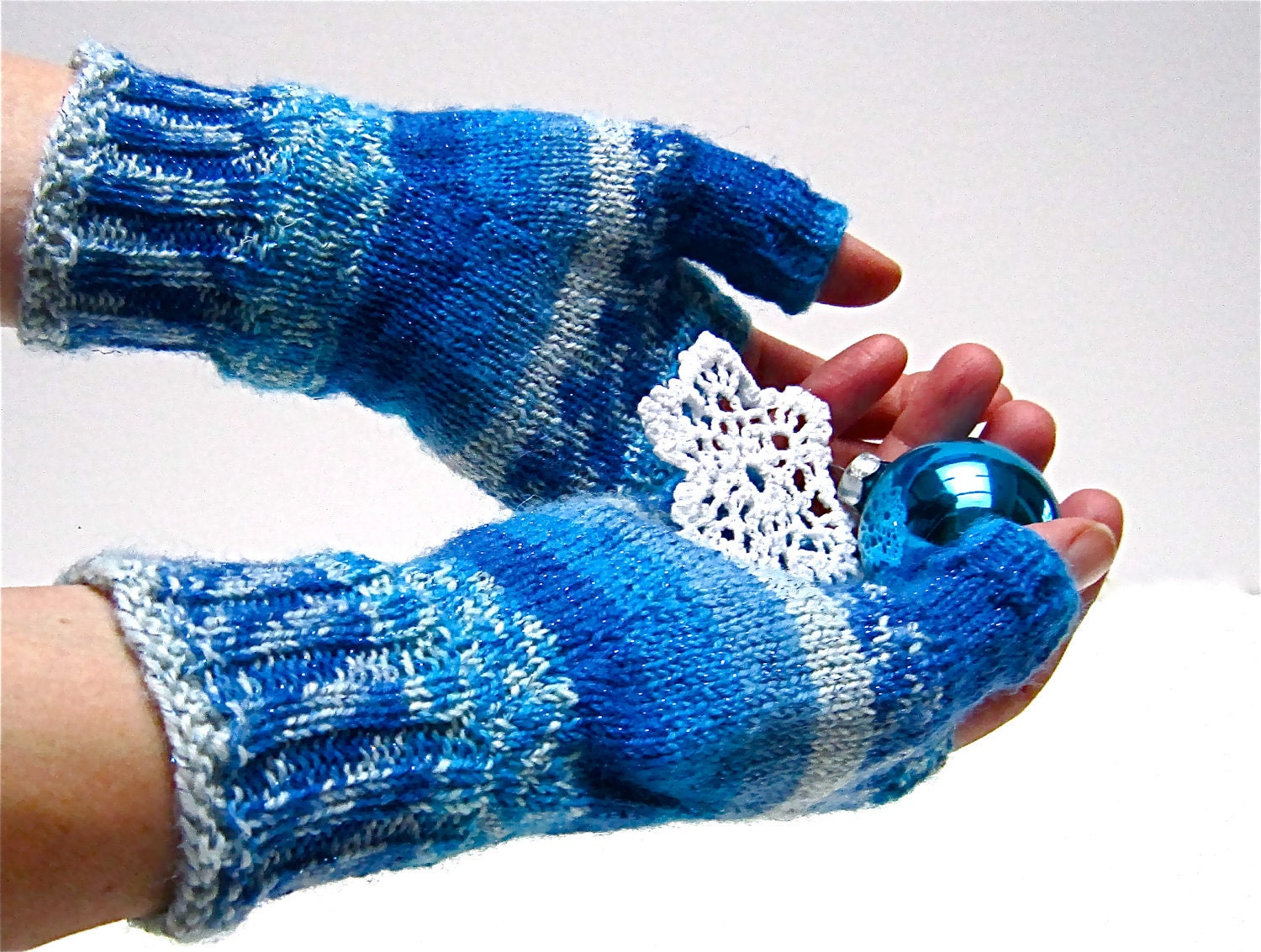 Fingerless Gloves 'Jack Frost' Faire Isle Ice Blue White Texting Mitts Gauntlets Wrist Warmers wool. MADE TO ORDER - JanetLongArts