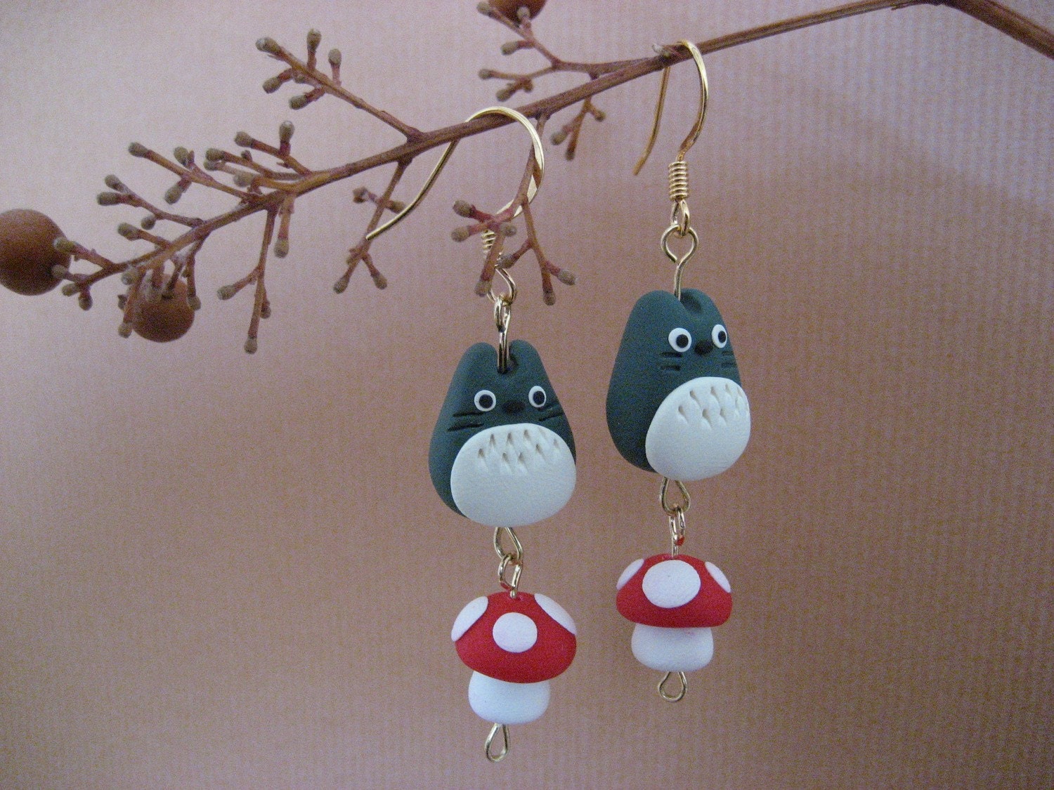 totoro earrings with mushroom