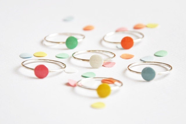 Confetti ring raspberry 'you only need one confetti to remember the party...' sterling silver