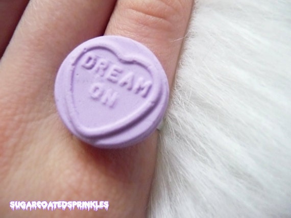 Dream on love heart ring