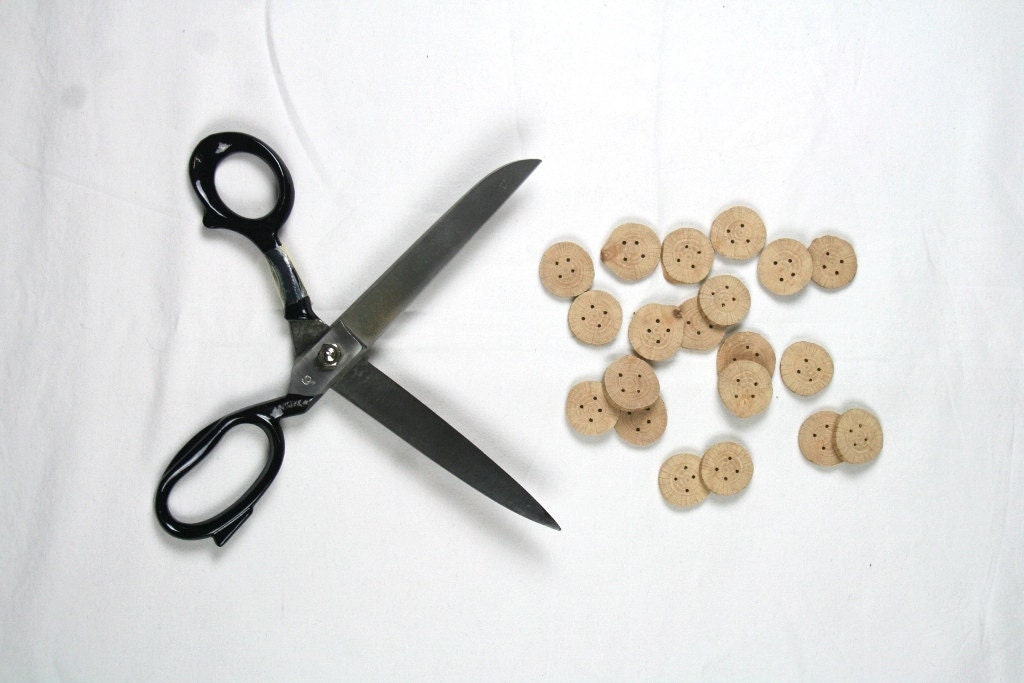 Small wooden buttons - oak wood - set of 20 - wholesale - with 4 holes - craft, fiber, yarn projects, coats, hats, scarfs - by Ligamentum - LIGAMENTUM