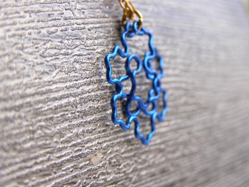 Fractal Necklace - Koch Snowflake in Royal Blue