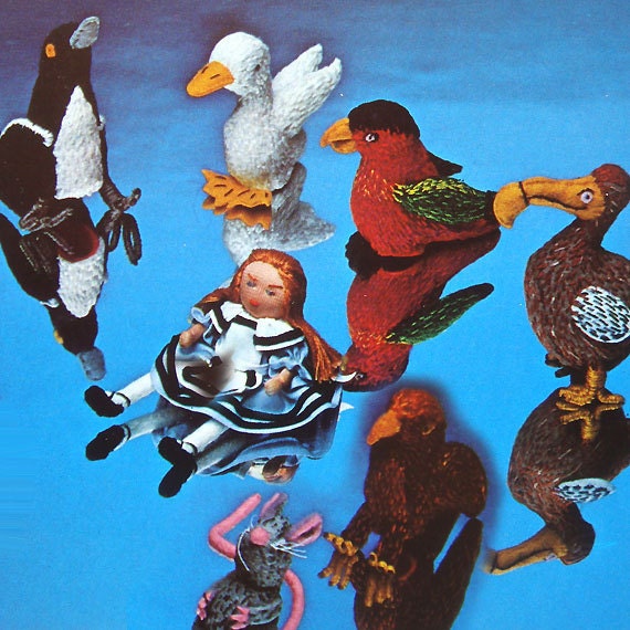 vintage alice in wonderland finger puppet sewing by bekabeka75 puppet sewing patterns 570x570 il 570xN.338570616 Puppet Sewing Patterns