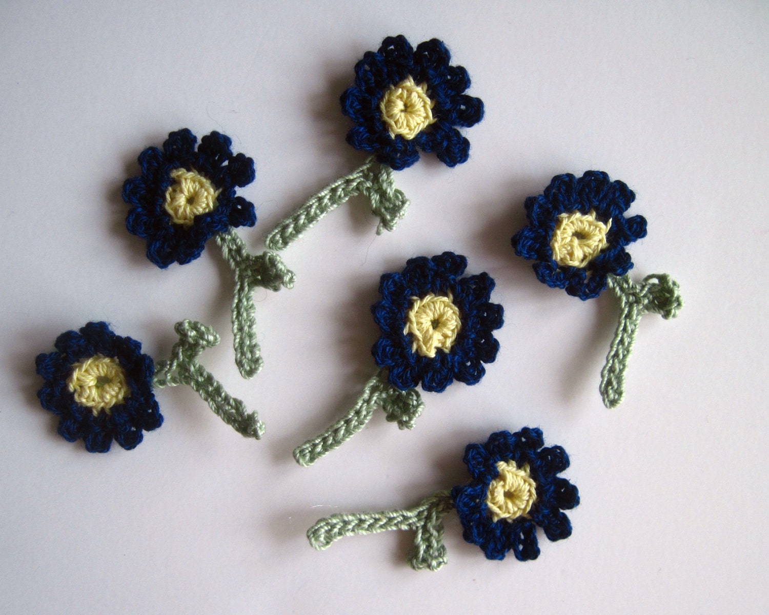 6 Crochet Forget Me Nots Applique Embellishments - Blue & Yellow - Set of 6