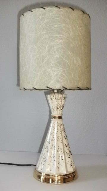 Vintage Mid Century Modern Accent Lamp with Fiberglass Shade 1950s Retro Atomic Table Light