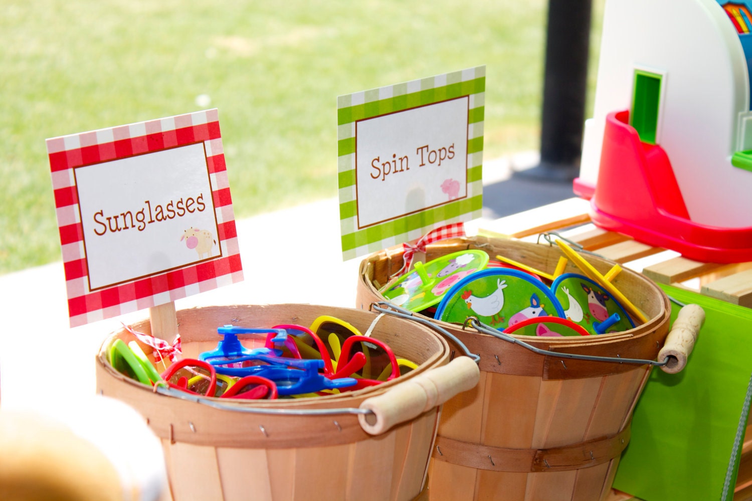 Farm Animal Folding Tent Cards