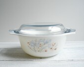 Vintage Pyrex Casserole Bowl & Lid - Blue Iris English Pyrex