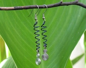 Blue wire spring earring with spiral charms