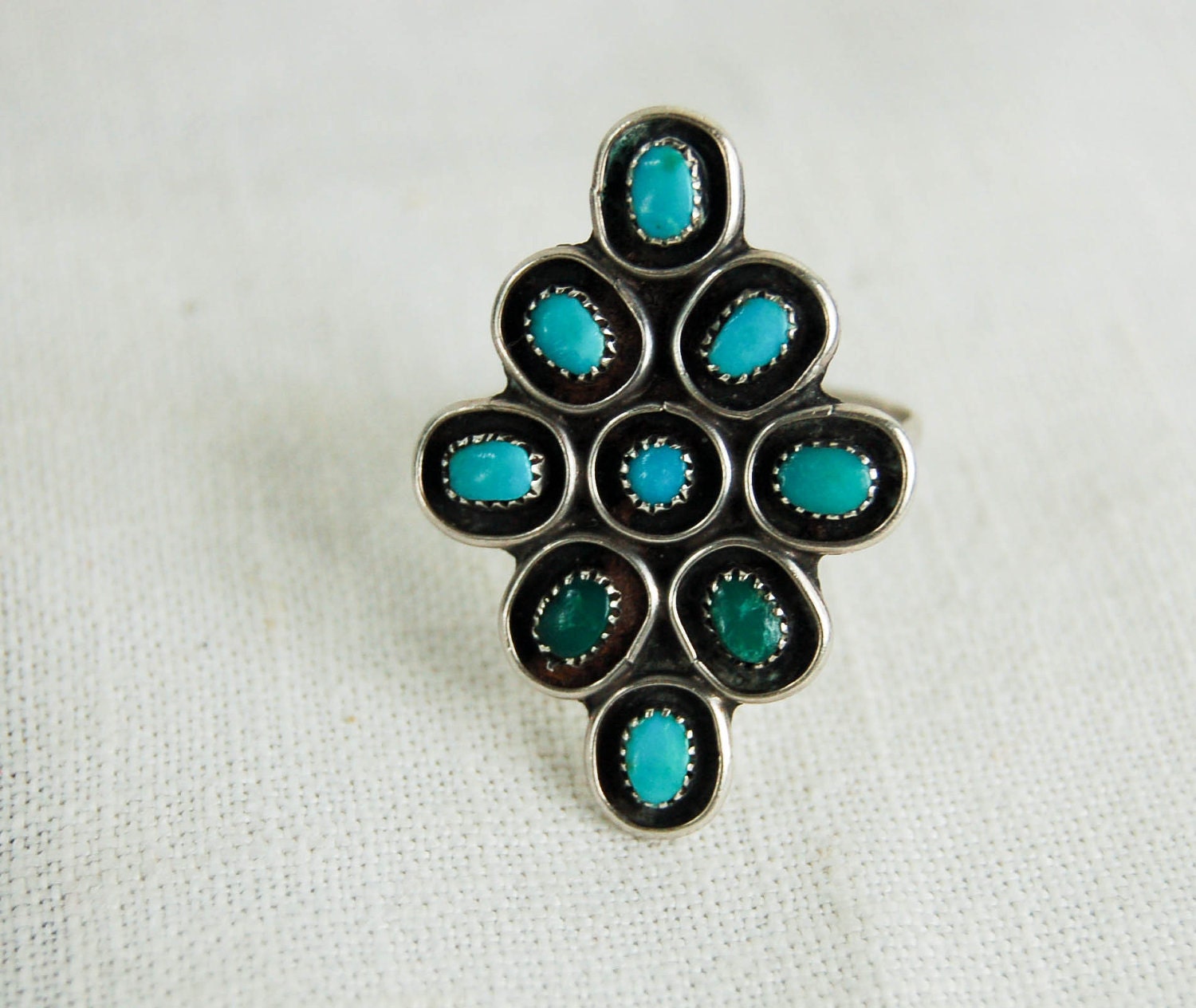 Vintage Zuni Ring Turquoise Nine Stone Petit Point Size 11.5