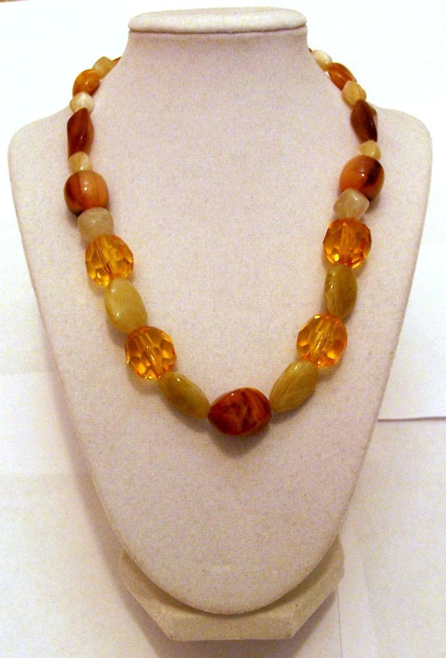 Earthtones Jewelry Set Beaded Necklace and Earrings