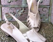 Vintage 70s Taupe Peep Toe Sandals, Size 8