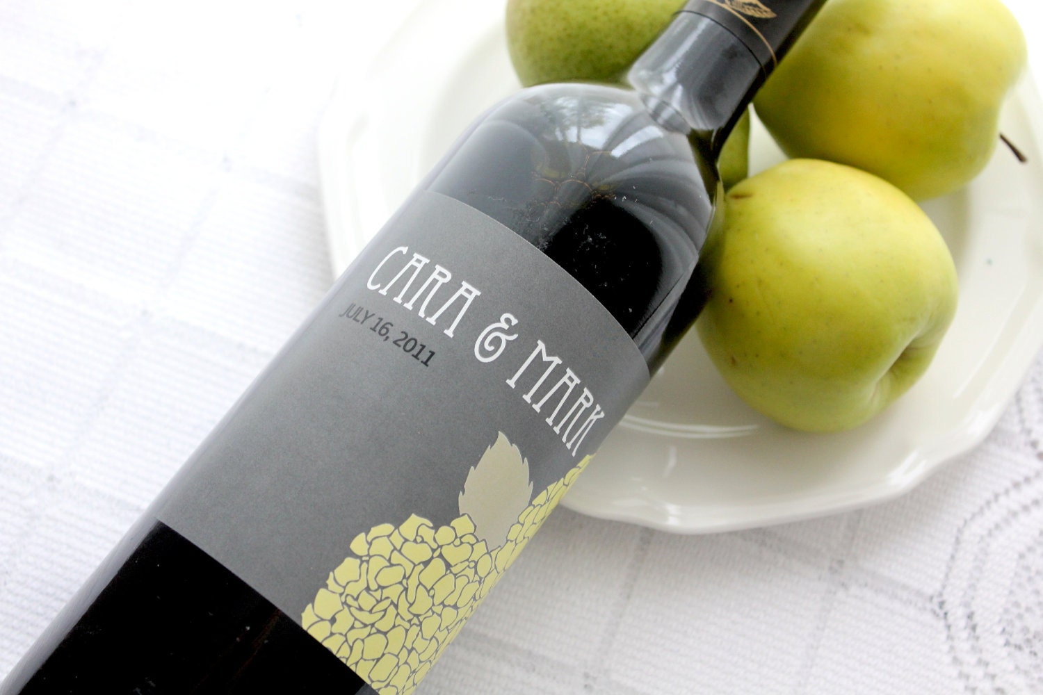 Private Listing for elainecuddy  - 60 Bold Hydrangea Custom Wine Bottle Labels