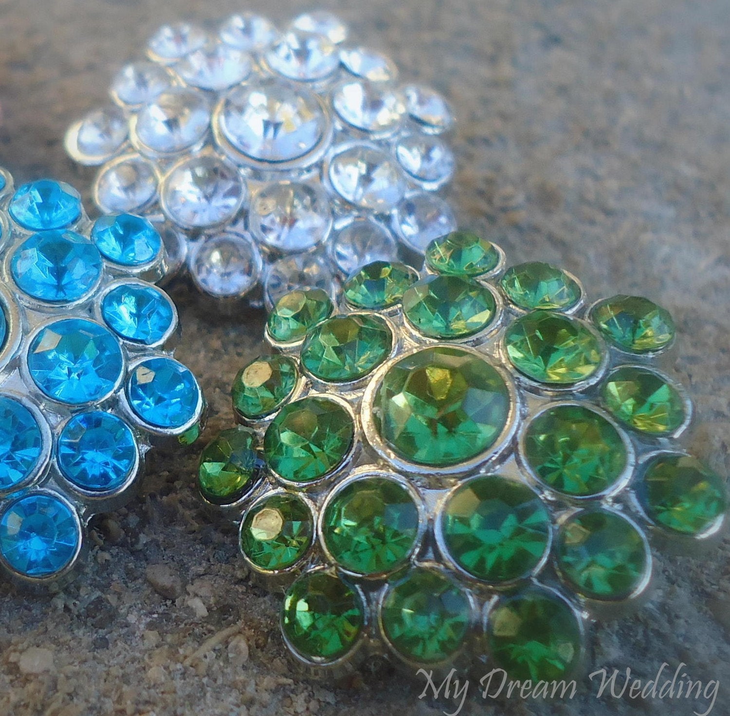 Peacock Shoe Clips. Green peacock leaves Shoe Clips. Feathers, Wired petals, Bride, Bridal, Wedding. -LISSA MARIE CLOLLECTION-