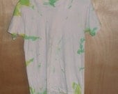 Youth Tie-dye Tshirt. Size 30-32.Yellow, Green, Orange and white.