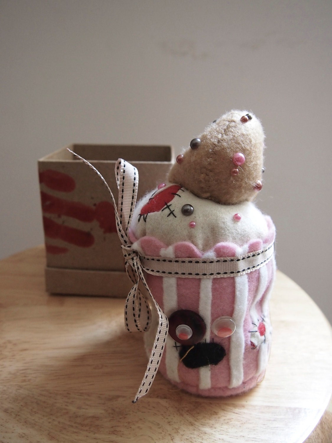 Zombie Felt Cupcake