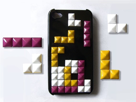 Tetris Cell phone hard case cover with pyramid stud retro game 8 bit inspired Iphone 4 case in pink yellow white and black