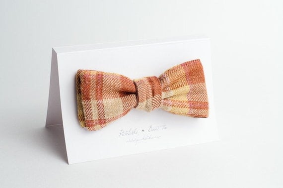 Double-sided bow tie