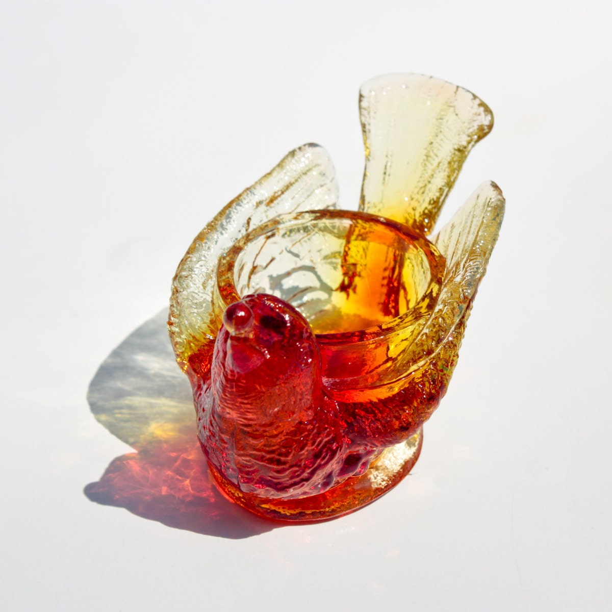 degenhart glass bird & berry open salt cellar : honey amber summer bright