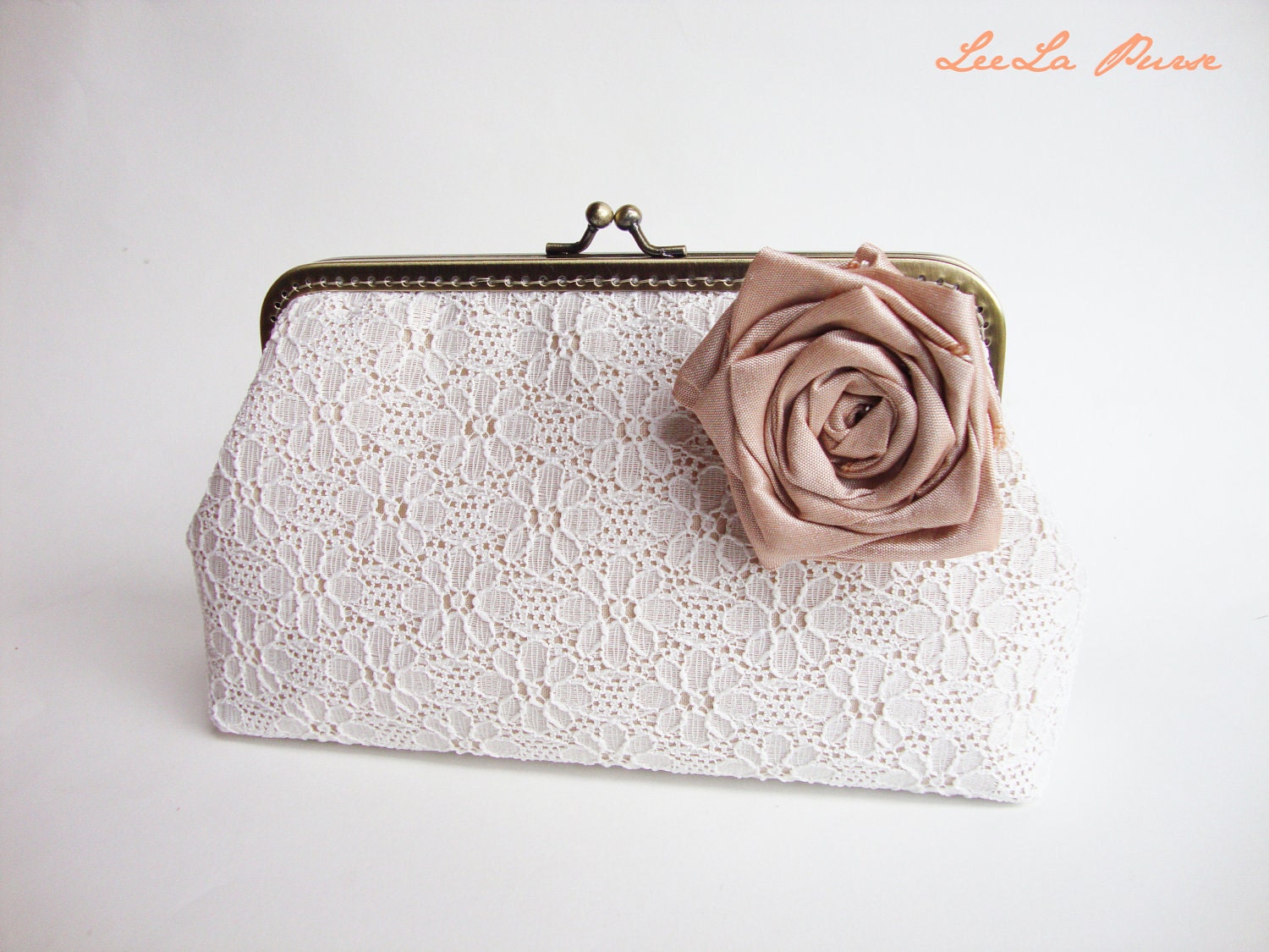 Vintage bridal Inspired clutch - White Lace Clutch with Detachable Silk Flower Brooch (Choose your color) / rustic shabby chic wedding