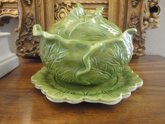 Vintage Cabbage Bowl with Lid and Plate by skinnygirldesigns