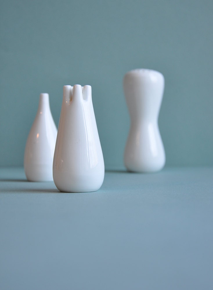 HOLD for COURTNEY Stig Lindberg "SA" Salt & Pepper - Gustavsberg Sweden