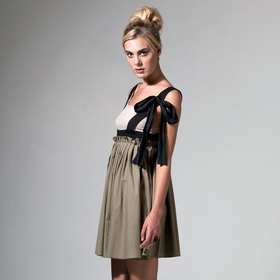 Pleats and bows- Made to order