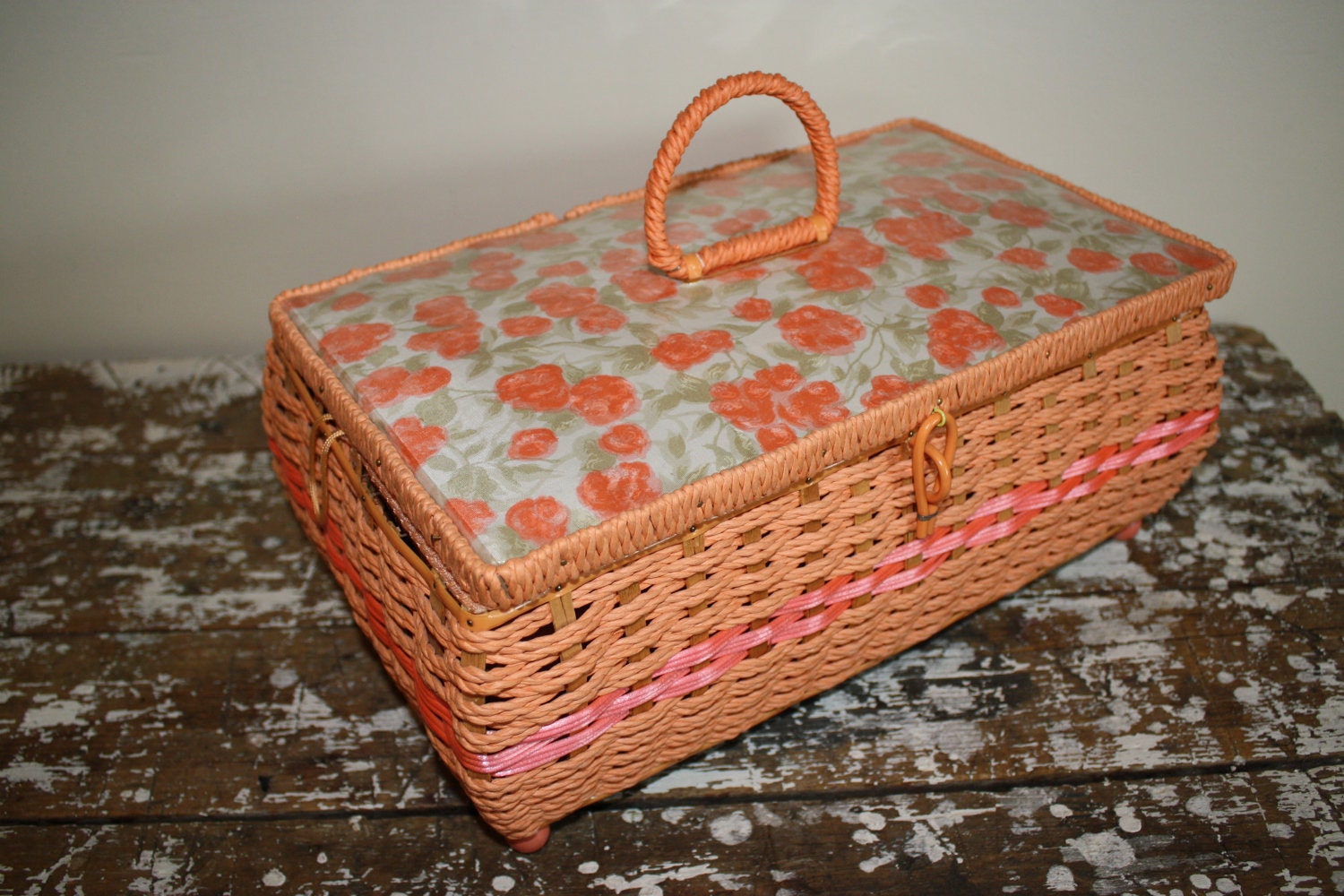 Vintage Dritz Wicker Sewing Basket Jewelry Box Storage Peach