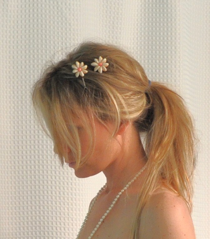 Shell Hair Clips, Flower Cowry Shell Hair Clips