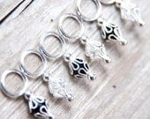 Snag Free Stitch Markers in Black and Clear Glass Mix with Silver Filigree, Set of 6