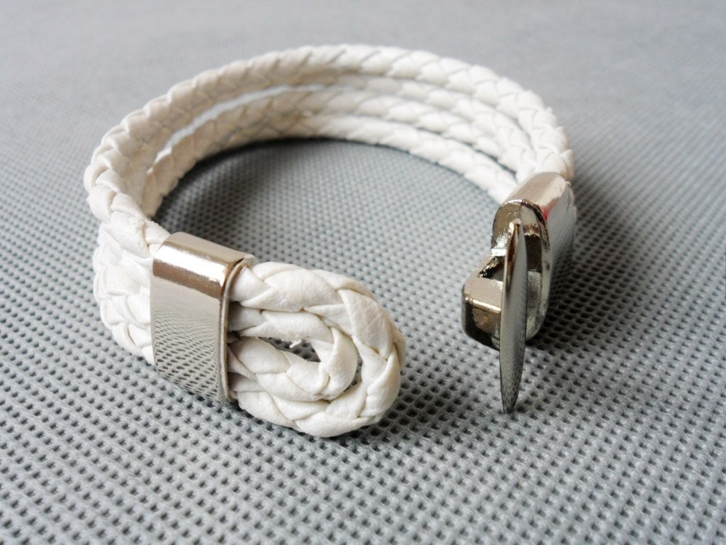 bangle Bracelet women bracelet girls bracelet and stainless steel Buckle Bracelets cuff leather bracelet woven bracelet