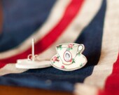 Teacup earrings,  floral pattern with queen