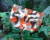 baby bib, brown cammo, boy, shower, gift, mate,