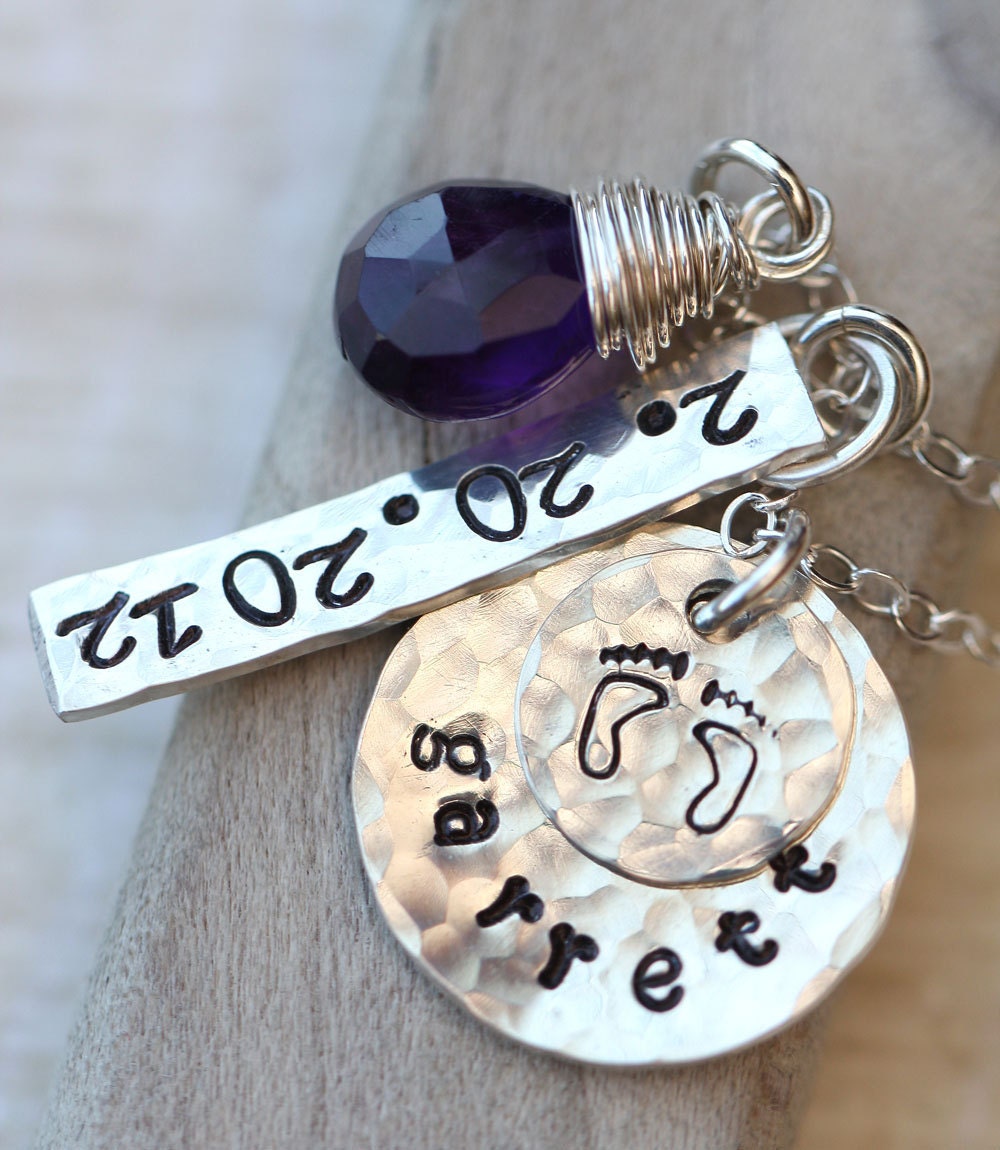 Mother's Necklace, Personalized Mommy Necklace, Name Necklace, Birthstone, Footprint Necklace, New Mother Necklace, Bar Charm, hammered