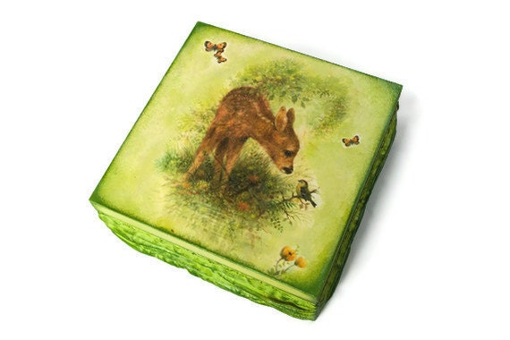 Deer Tea Box / Doe Whimsical Spring Forest Wooden tea box / Roe Decor / Woodland Animals / Mother's Day gift ohtteam