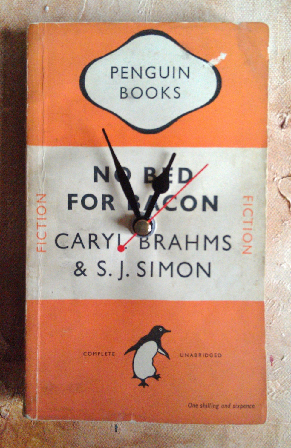 Caryl Brahms & S.J. Simon - No Bed For Bacon Original 1948 Penguin Book. Very UNIQUE. - StarfishQuay
