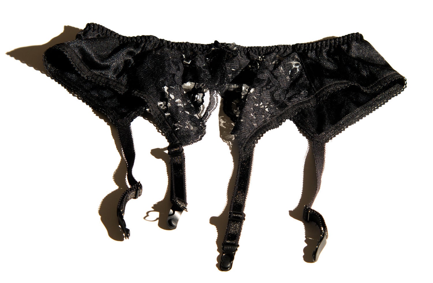 Vintage Black Lace Garter Suspender Belt - 24.5 - 37"