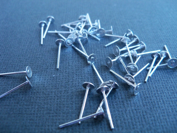 Flat Pad Earring Studs, Silver Posts, 4 mm, 100 prs