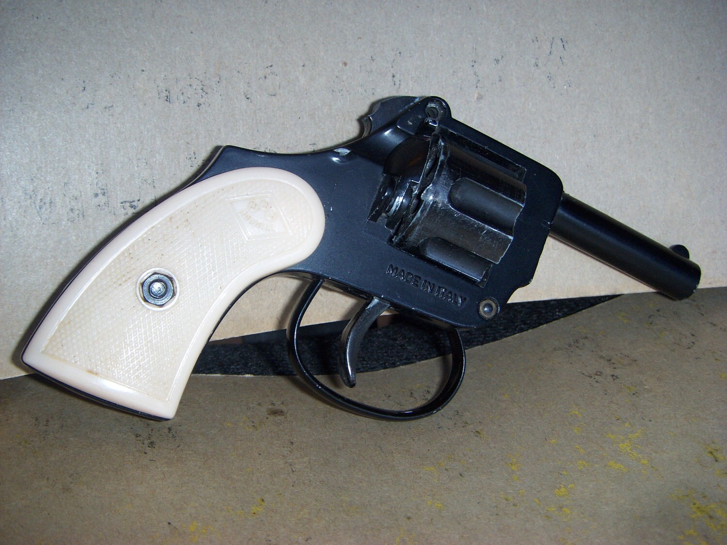 1960s 22 cal. starter pistol or cap gun by 56convt on Etsy