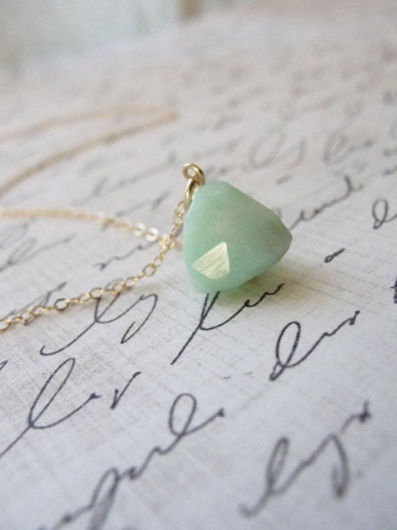 Peruvian opal necklace - opal chunk necklace - mint green gold necklace