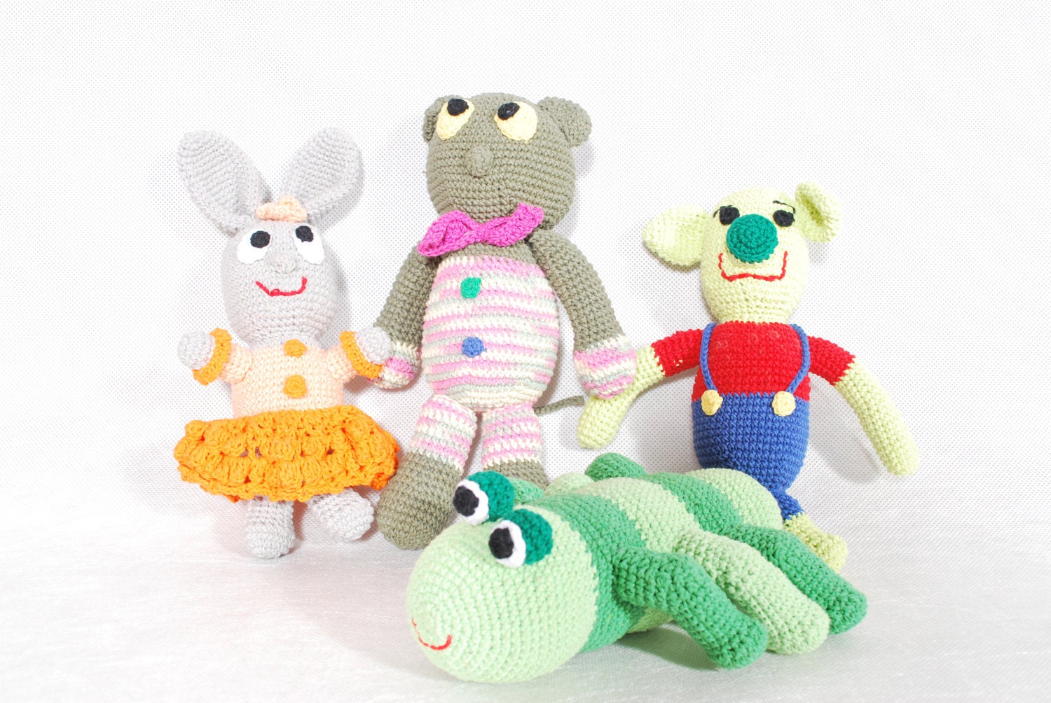 Crochet Amigurumi  Miss Bunny & Friend ( finished doll )