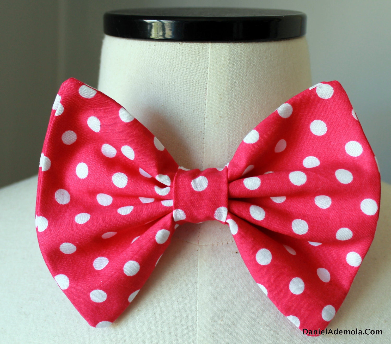 Fuchsia pink and white polka dot bow tie