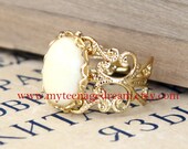 vintage style cream gem adjustable golden ring