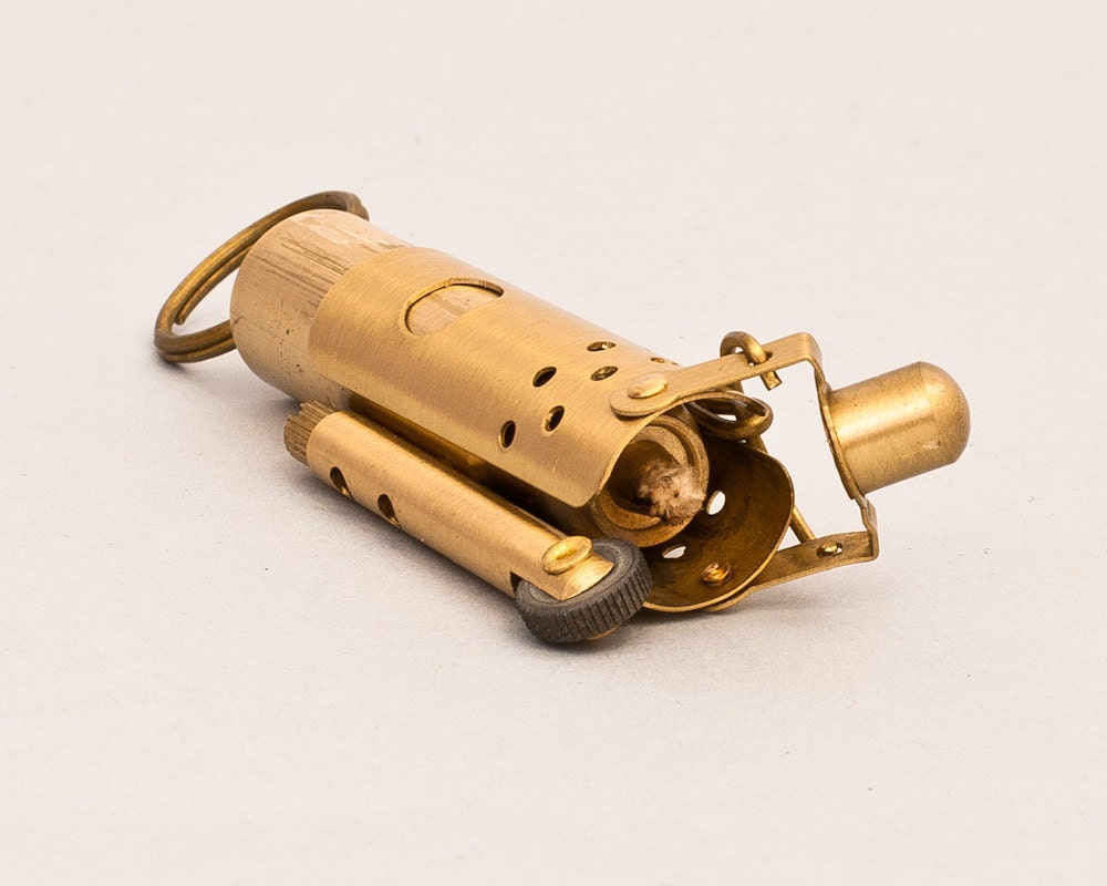 Working Retro World War 2 Trench Lighter NOS