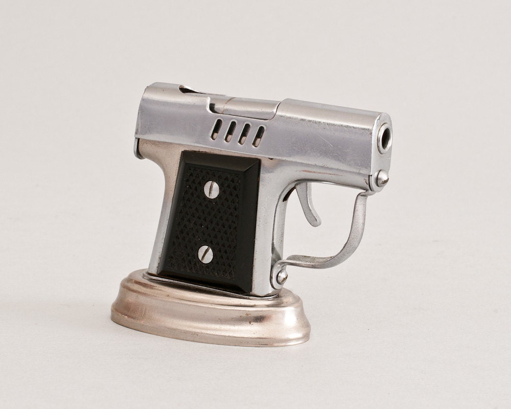 RESERVED for Glenna - Working Occupied Japan Pistol Table Lighter