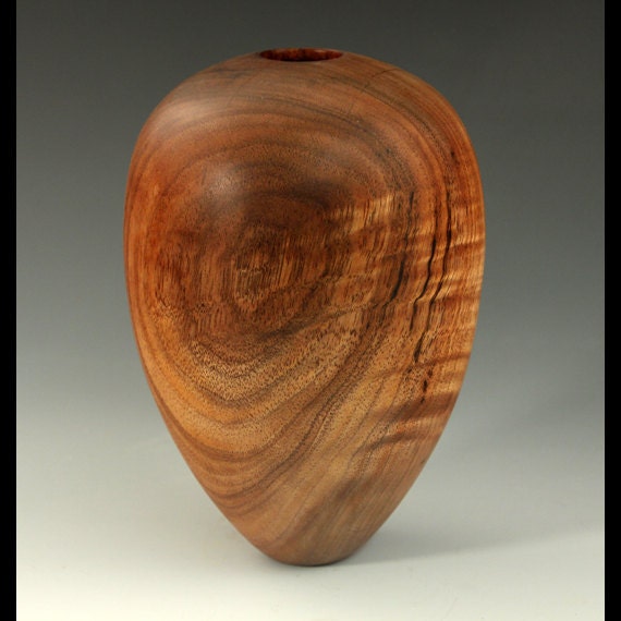 Extraordinary Hawaiian Curly Koa Decorative Vase