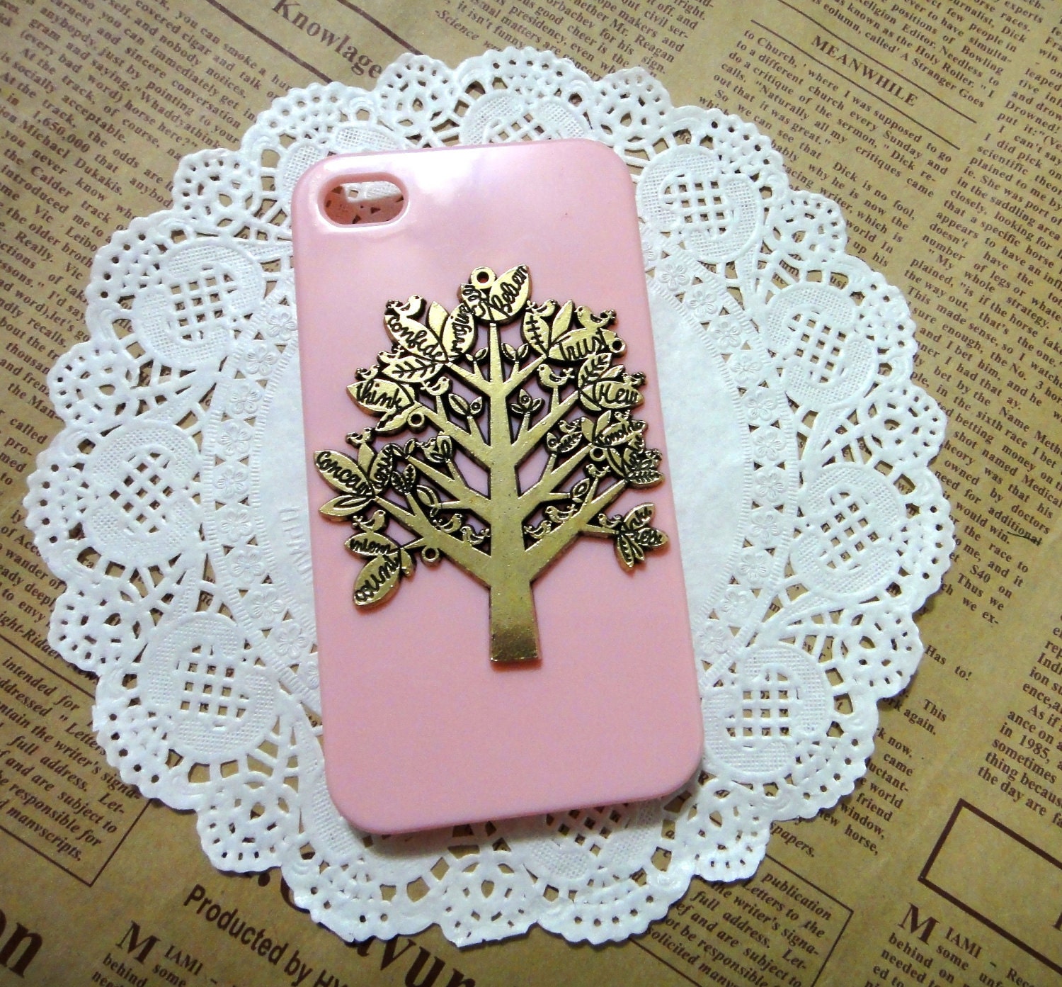 TREE pink iPhone Case fits for iPhone 4 Case, iPhone 4s Case, iPhone 4 Hard Case, iPhone Case