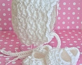 Baby Girl Booties and Bonnet - White Baby Shower Gift Set - Mary Jane Shoes Infant Size 1 - 0 to 3 Months Hat - Gift Boxed